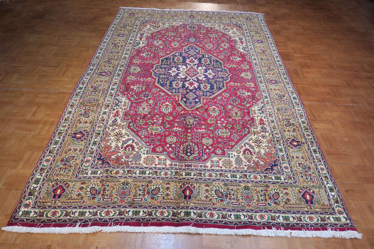 6' 6" x 6' 9" Persian Tabriz Rug image 1