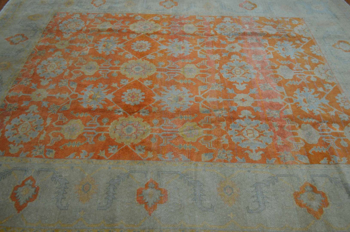 8' 9" x 10' 4" Turkish Oushak Rug image 9