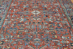 7' 8" x 10' 0" Persian Heriz Rug image 4
