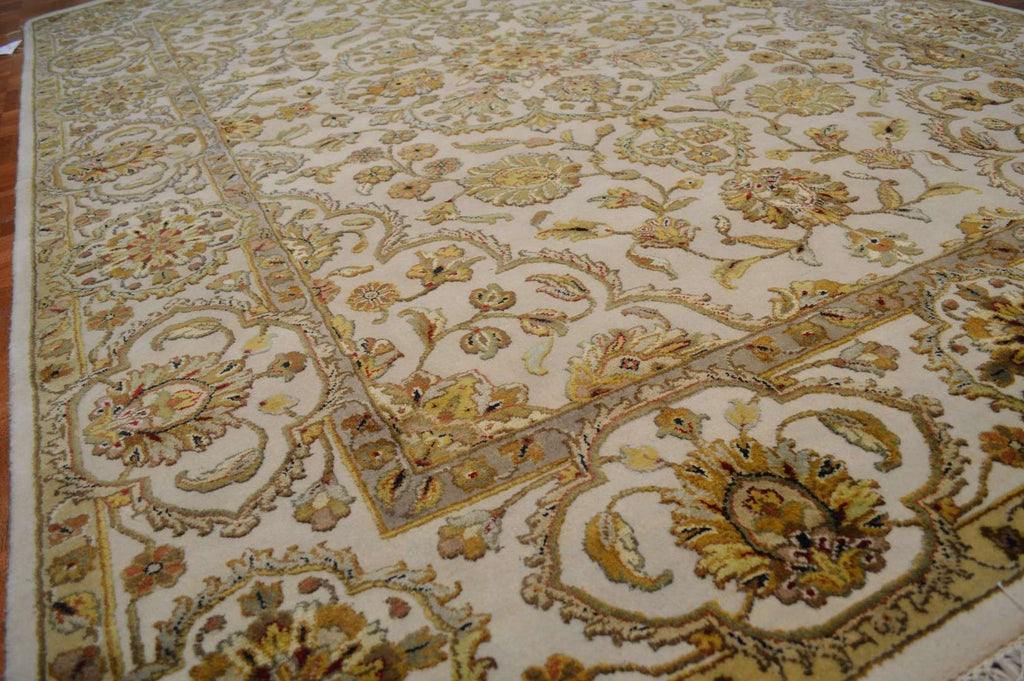 5' 5" x 8' 0" India Jaipur Rug image 3