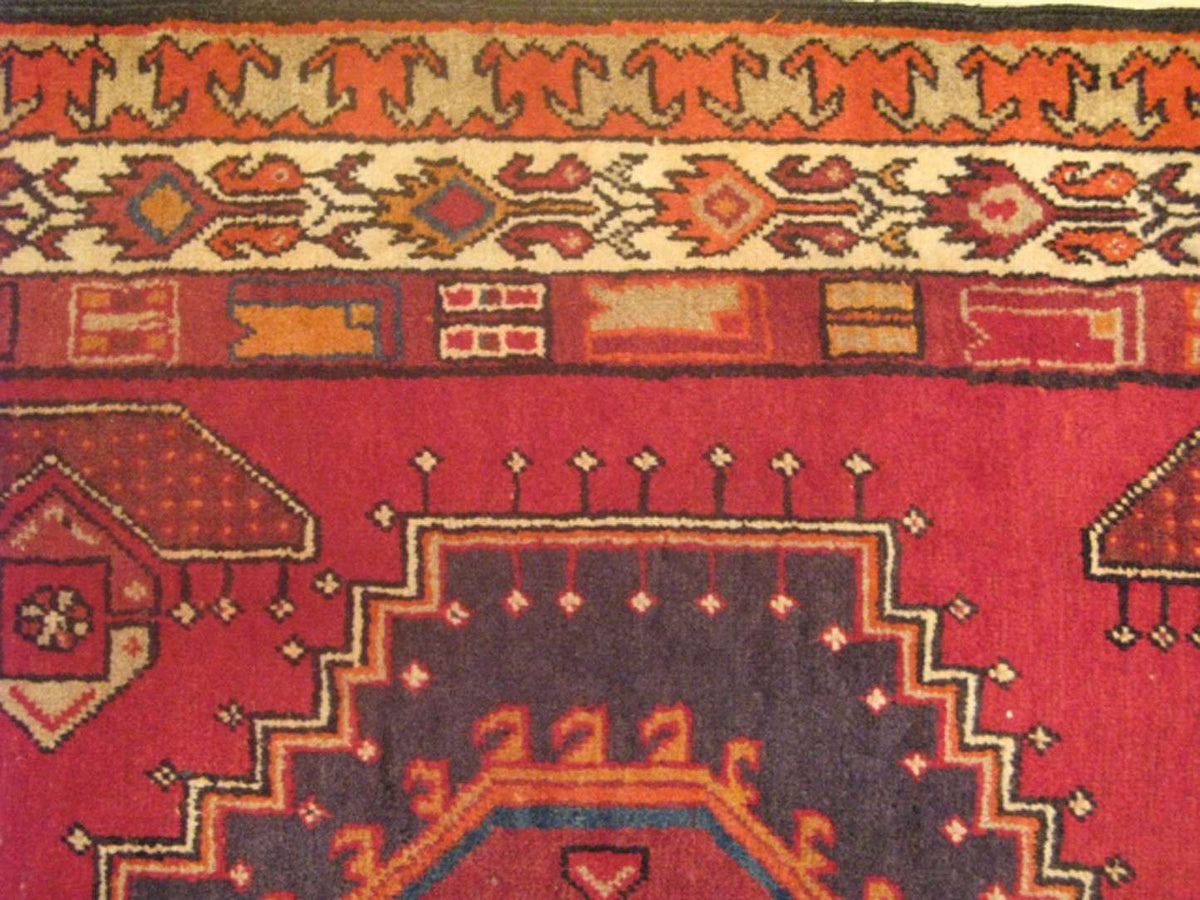 4' 0" x 9' 8" Persian Sarab Runner image 3
