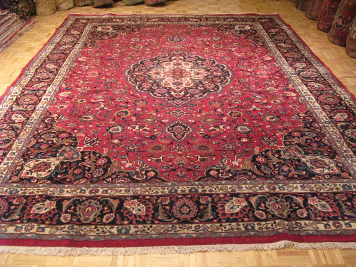 9' 8" x 12' 6" Persian Mashhad Rug image 1