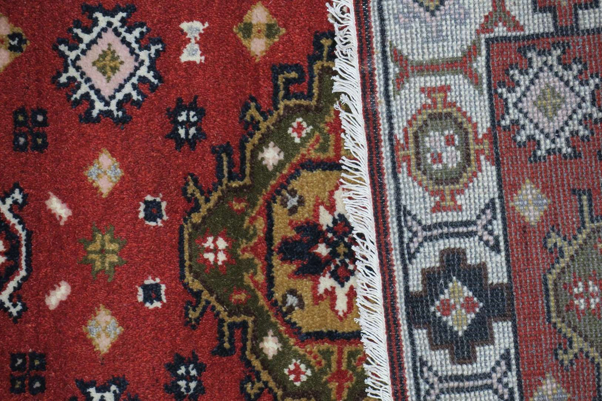 2' 5" x 8' 0" India Kazak Runner image 1