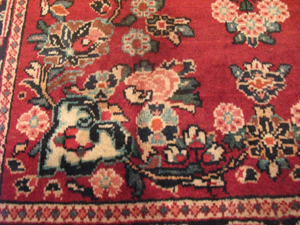4' 4" x 6' 7" Vintage Sarouk Rug image 10
