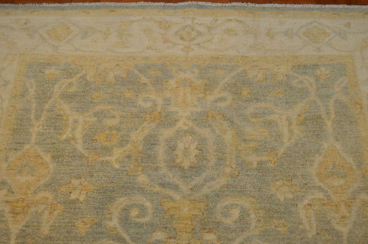 5' 0" x 6' 9" Pakistan Peshawar Rug image 5