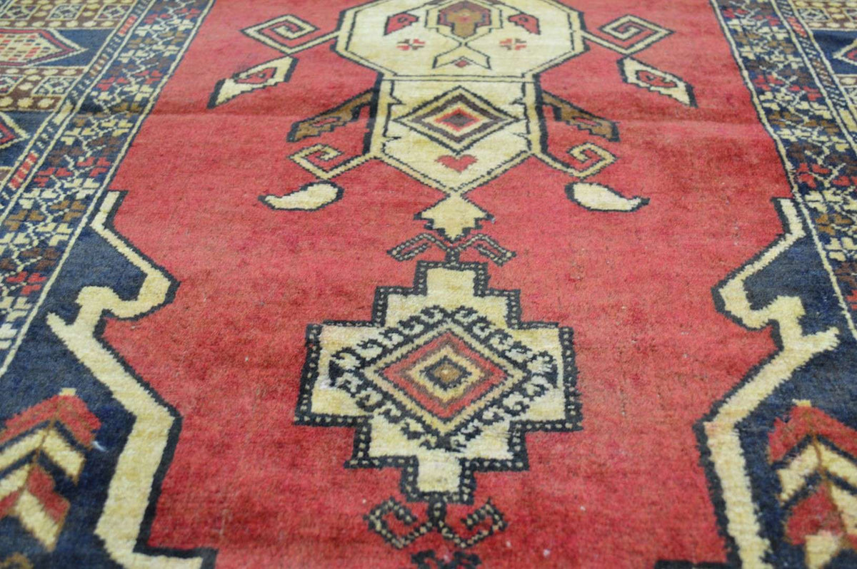 3' 3" x 4' 9" Afghanistan Belouch Rug image 7