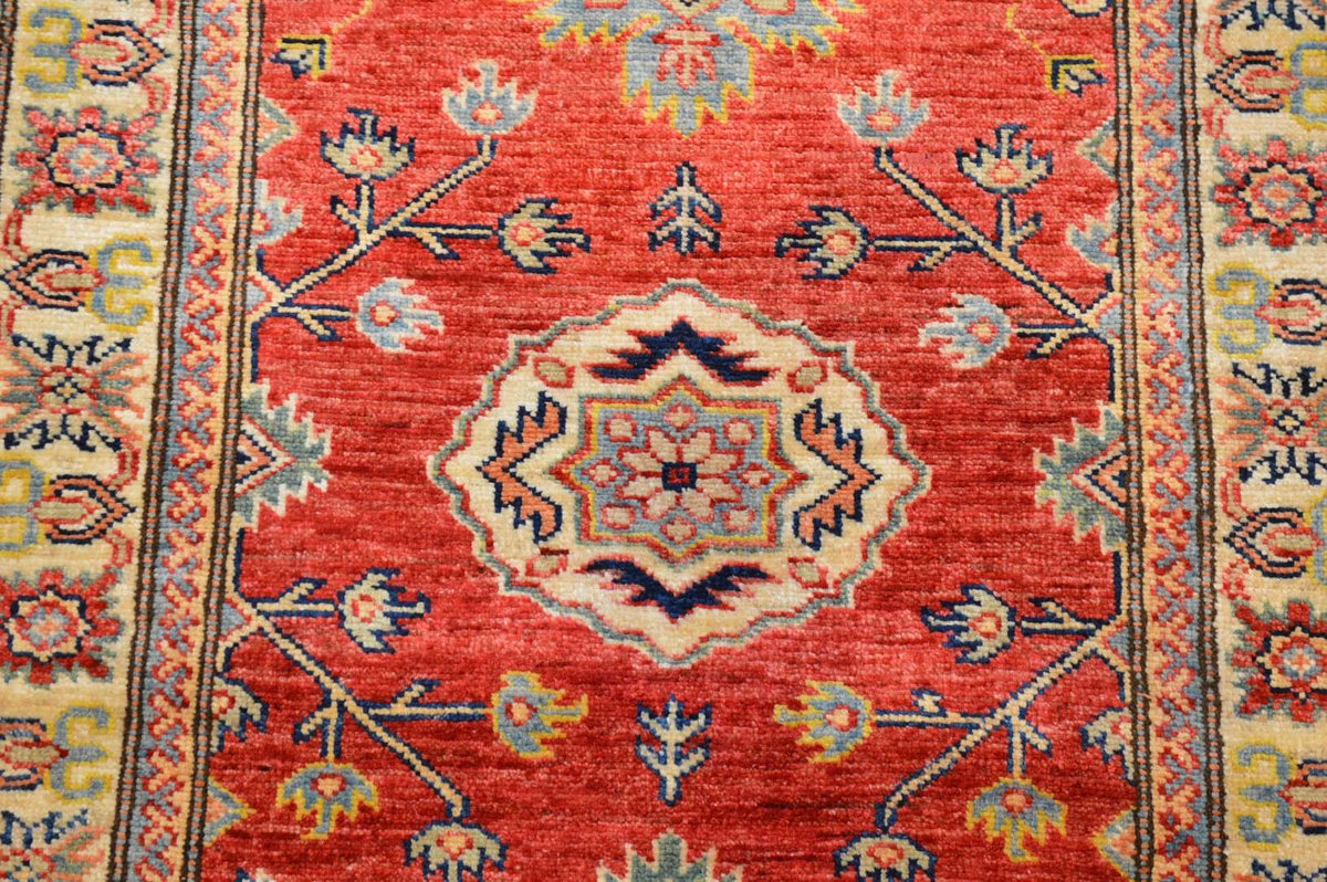 2' 7" x 10' 0" Pakistan Kazak Runner image 8