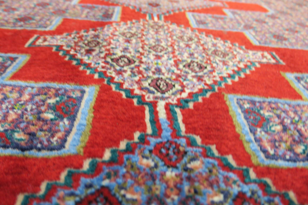 3' 4" x 12' 10" Persian Sanandaj Runner image 10
