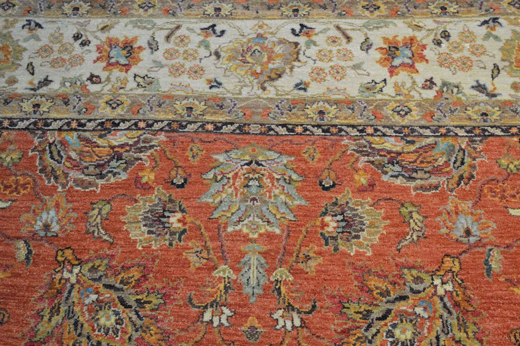 8' 0" x 8' 2" India Sultanabad Square Rug image 3