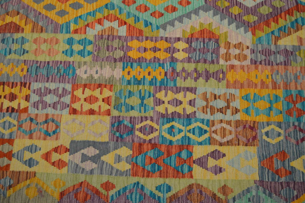 10' 3" x 16' 3" India Kilim Rug image 8