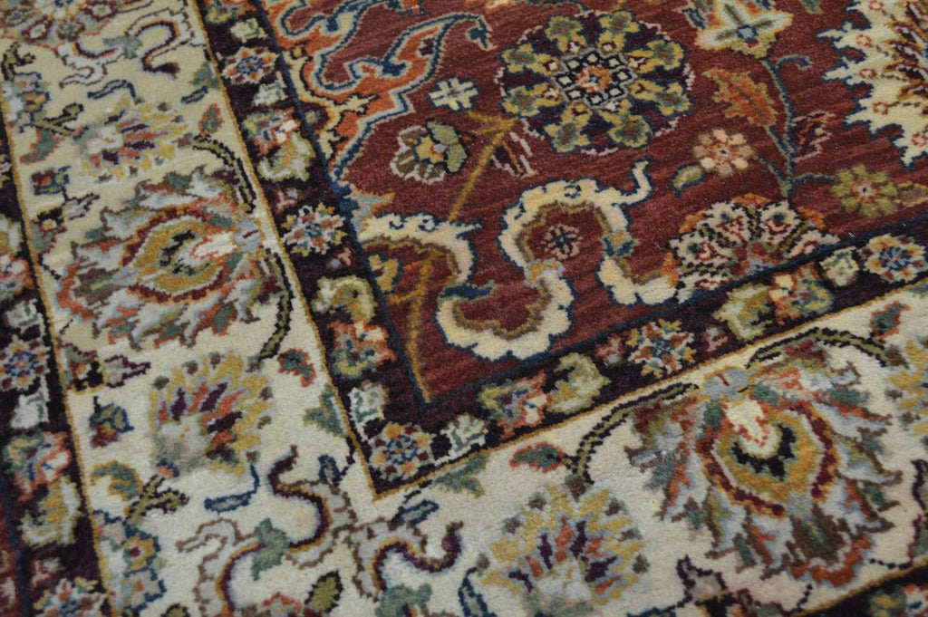 3' 6" x 12' 0" India Agra Runner image 3