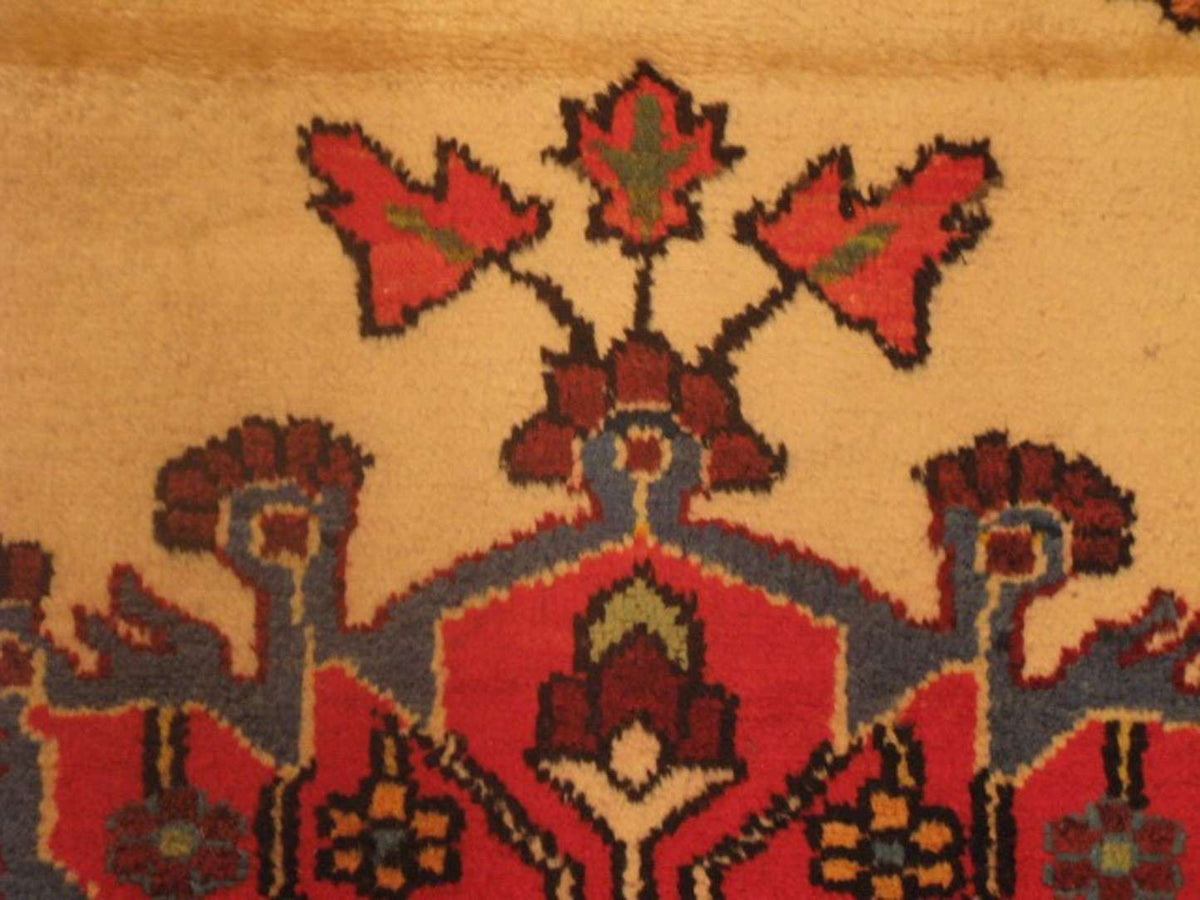 3' 1" x 4' 4" Persian Tafresh Rug image 3