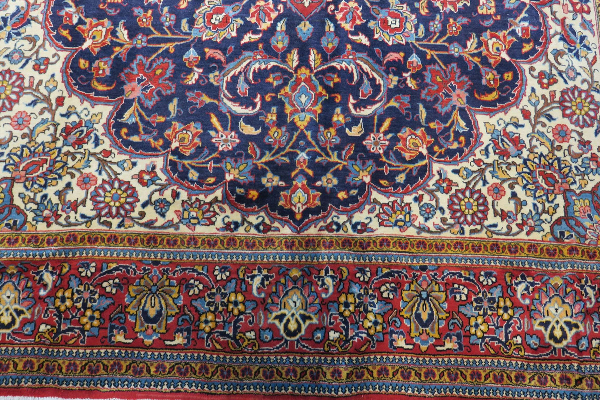 7' 5" x 11' 5" Persian Golpayegan Rug image 1