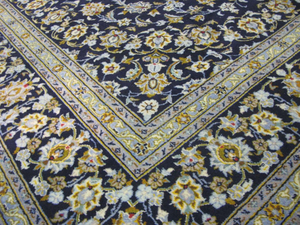 8' 3" x 11' 8" Persian Kashan Rug image 2
