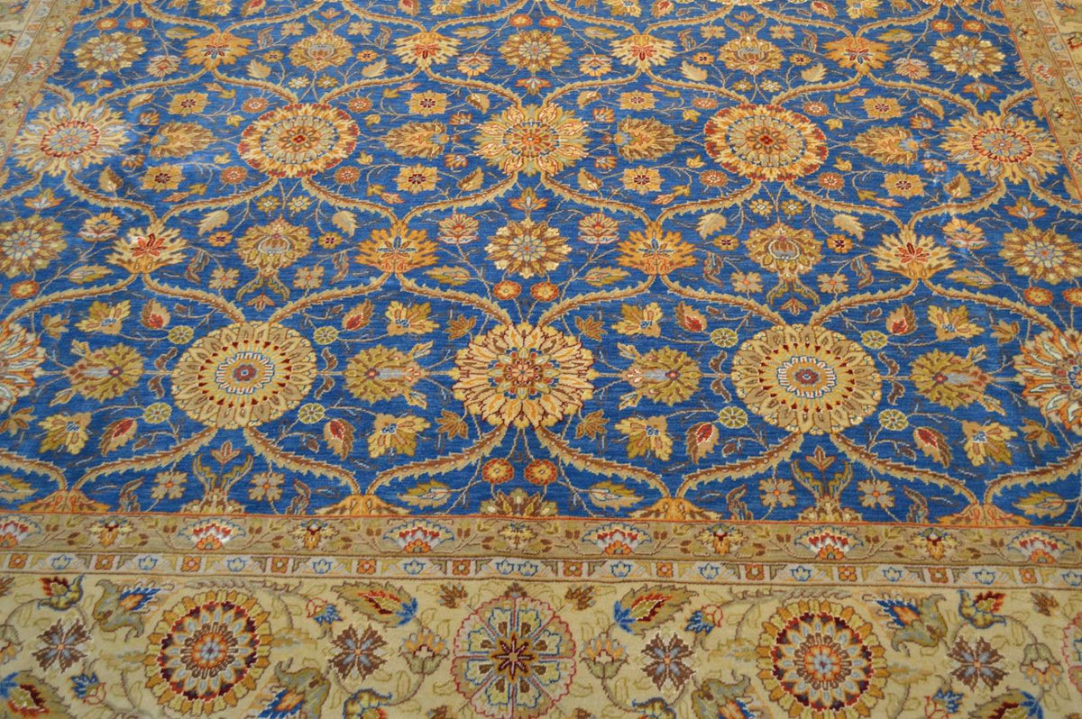 9' 0" x 12' 1" India Sultanabad Rug image 6