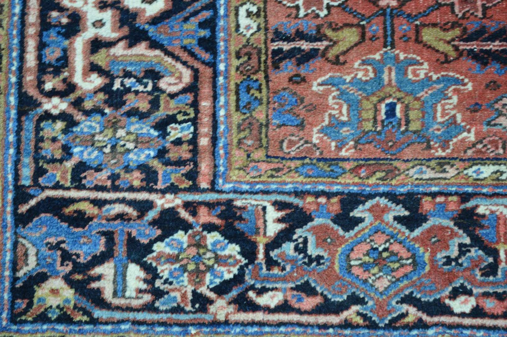 7' 0" x 9' 3" Persian Heriz Rug image 7