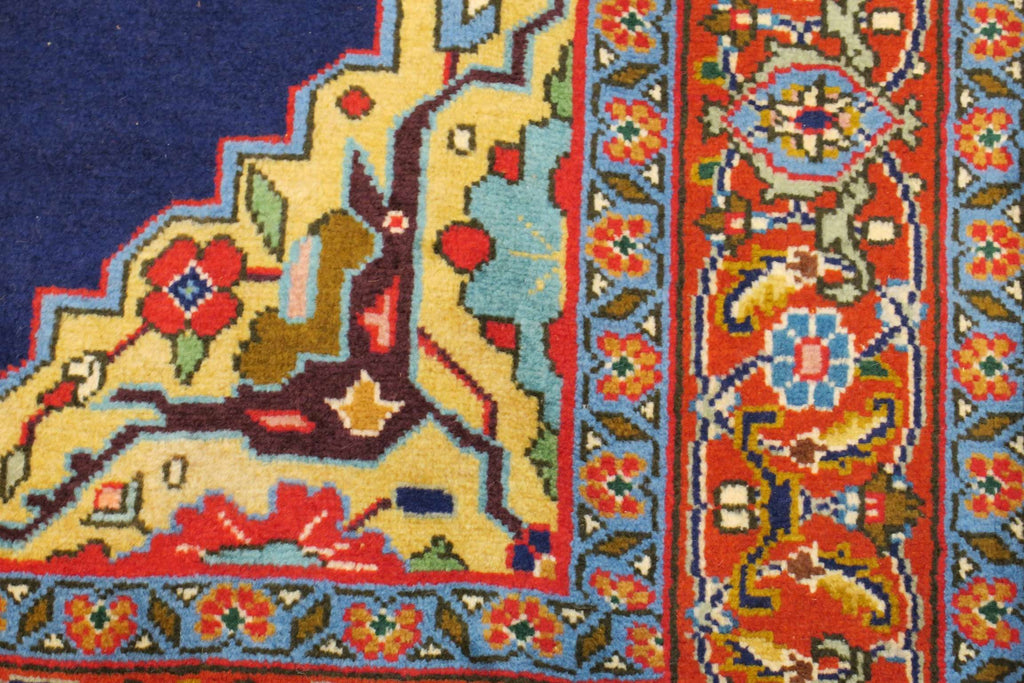 3' 2" x 4' 6" Persian Tabriz Rug image 3