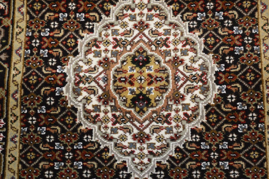 2' 7" x 20' 8" India Bijar Runner image 4