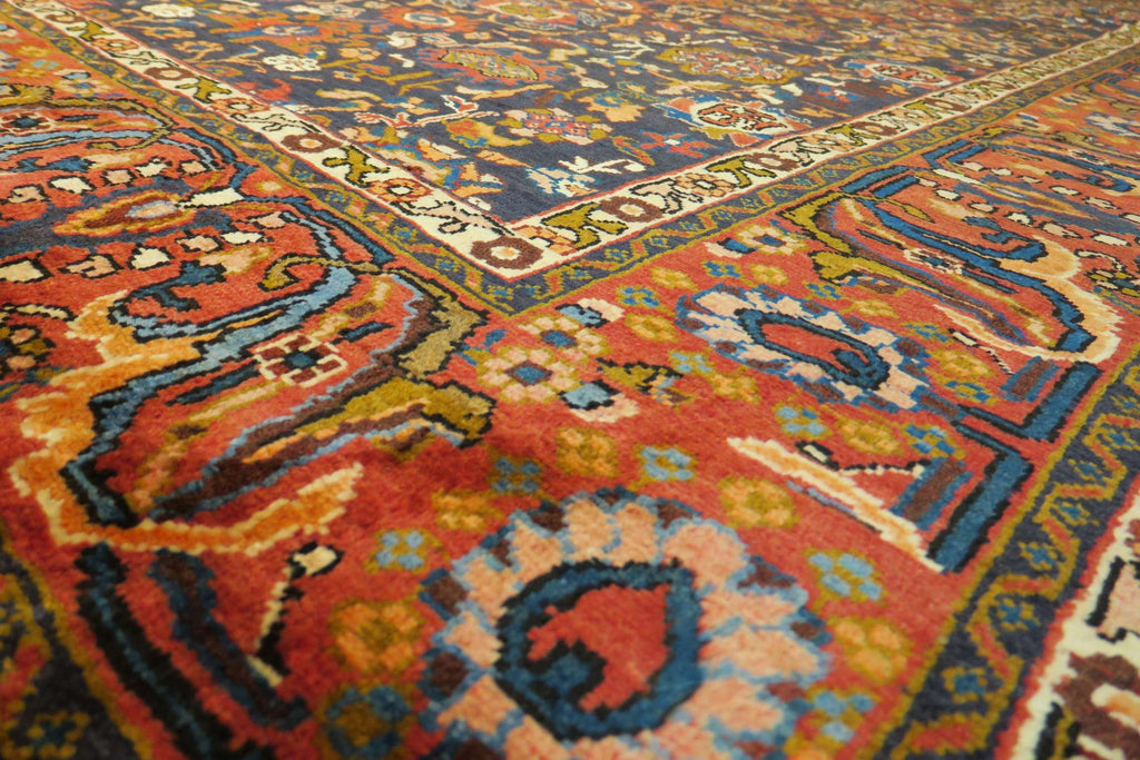 6' 6" x 10' 1" Persian Hamadan Rug image 7