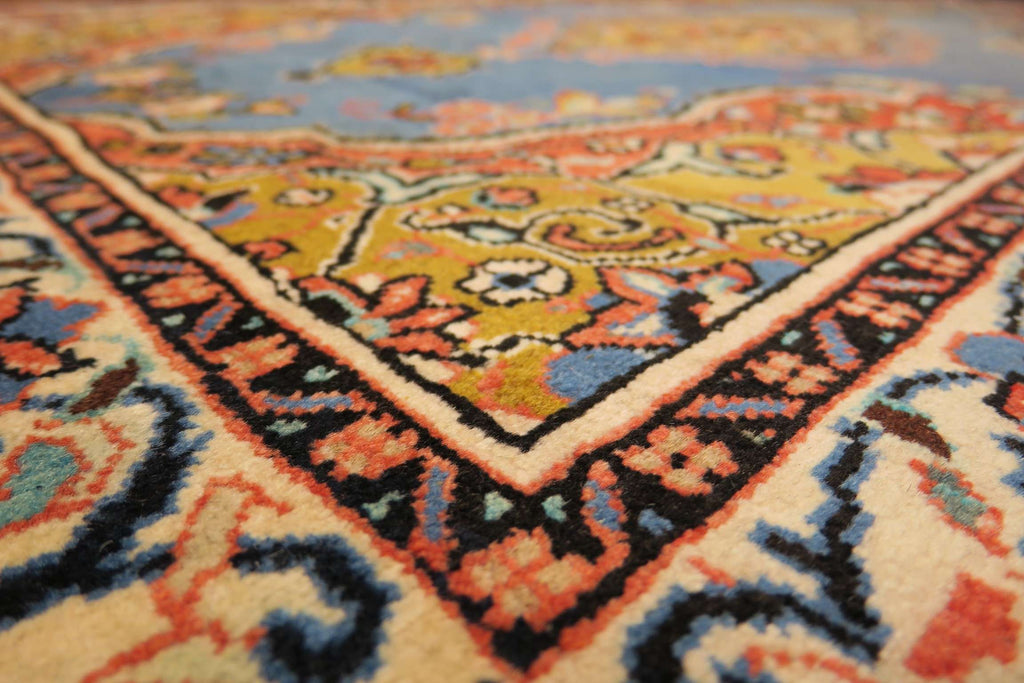 3' 3" x 5' 3" Persian Sarouk Rug image 3