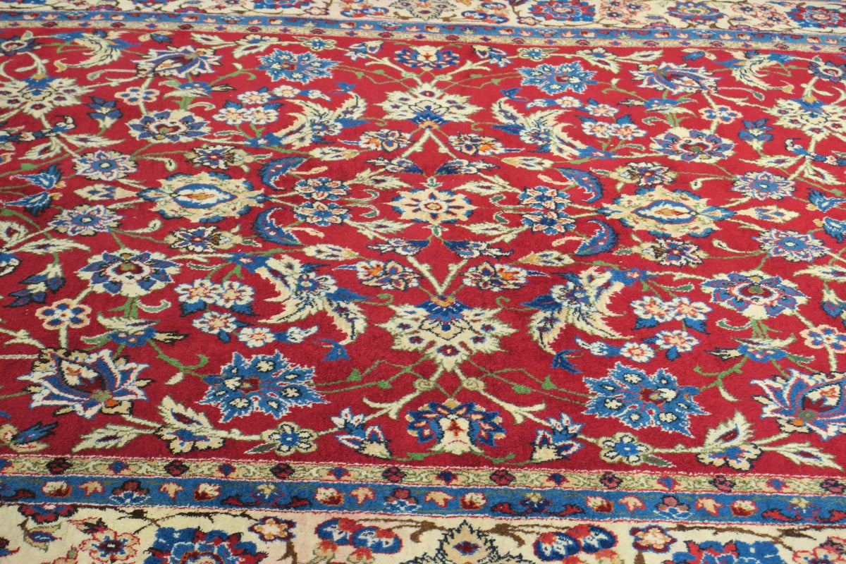6' 7" x 10' 0" Persian Yaazd Rug image 9