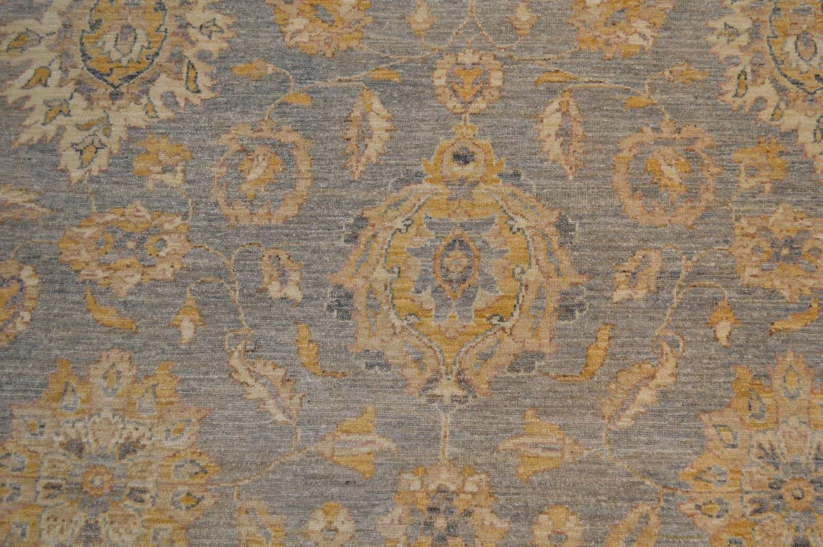 8' 0" x 10' 0" Pakistan Oushak Rug image 2