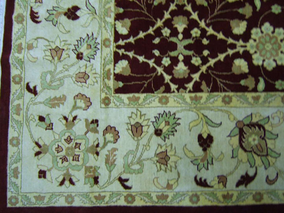 9' 8" x 10' 5" Persian Sultanabad Square Rug image 5
