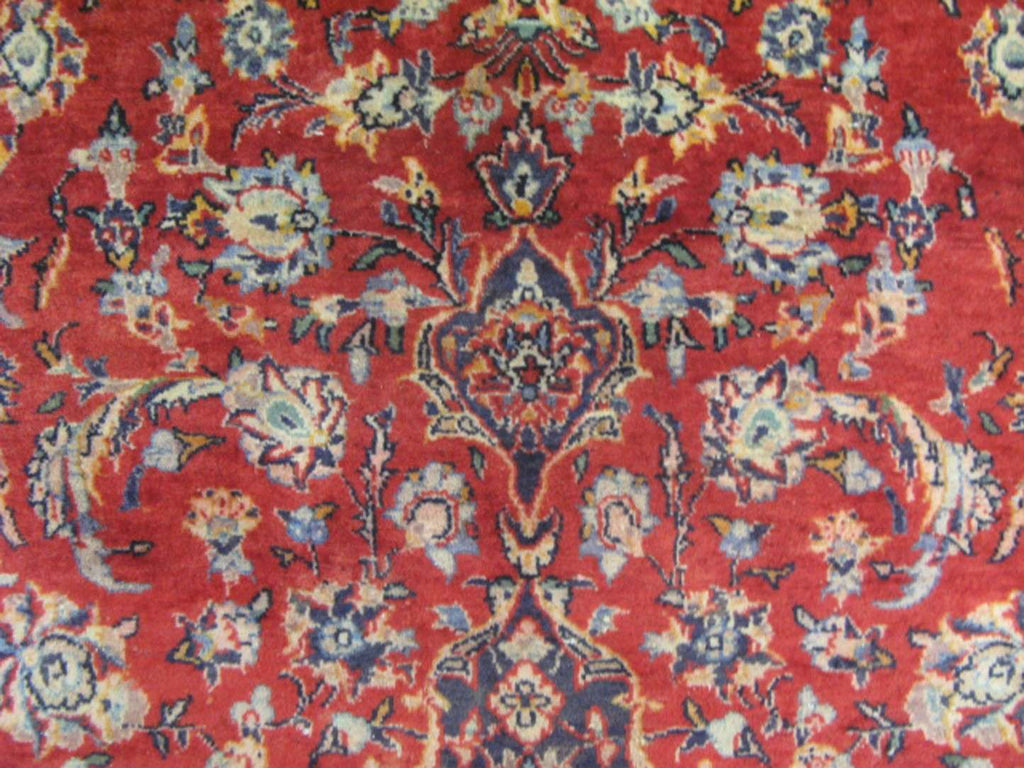 4' 7" x 6' 7" Persian Kashan Rug image 4