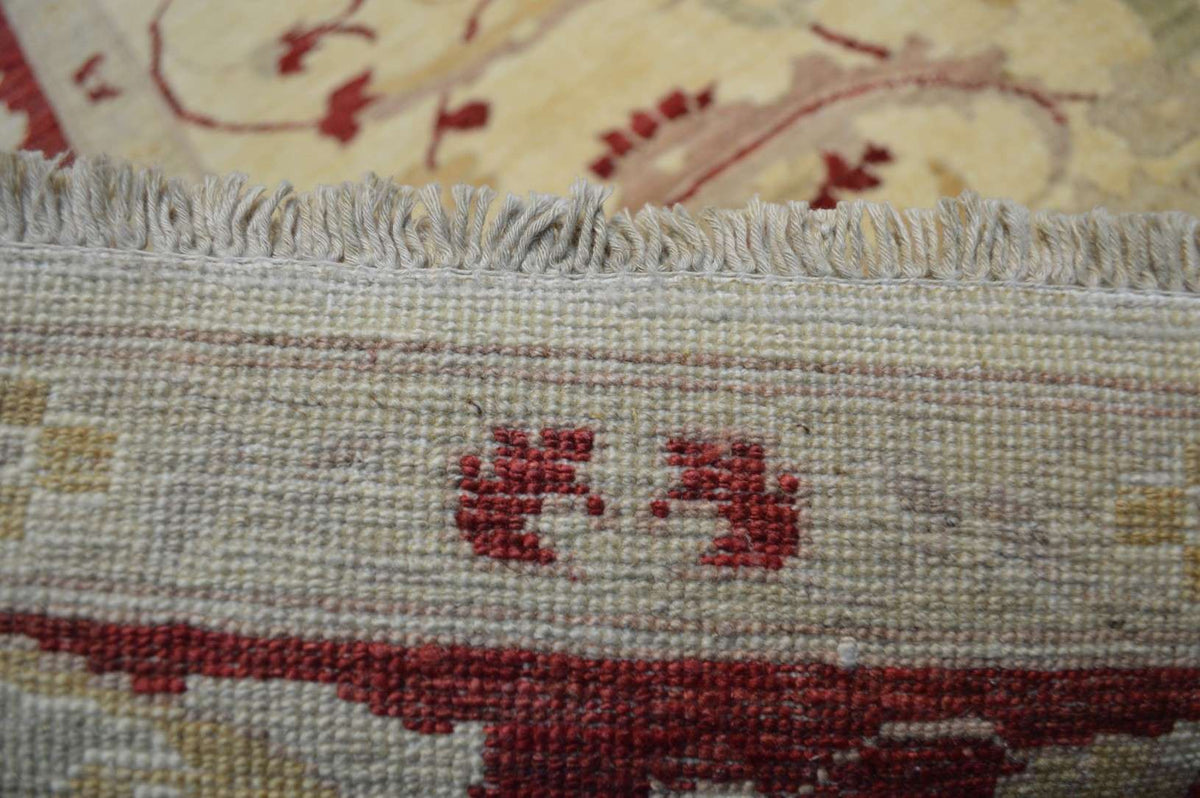 6' 0" x 6' 6" Pakistan Peshawar Rug image 12