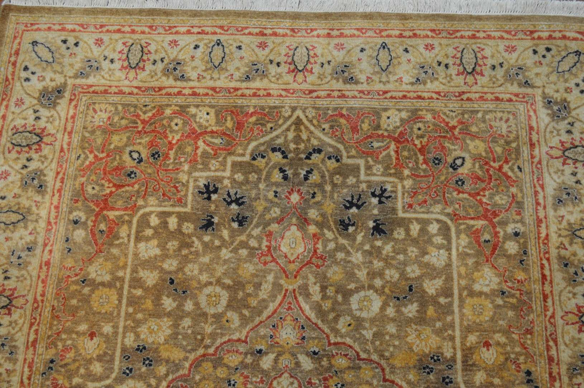 4' 2" x 6' 1" Pakistan Mogul Rug image 4