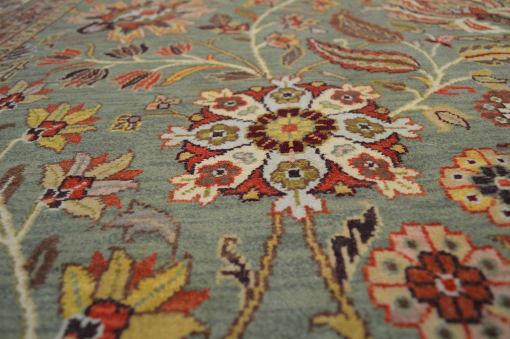 8' 1" x 10' 3" India Sultanabad Rug image 4