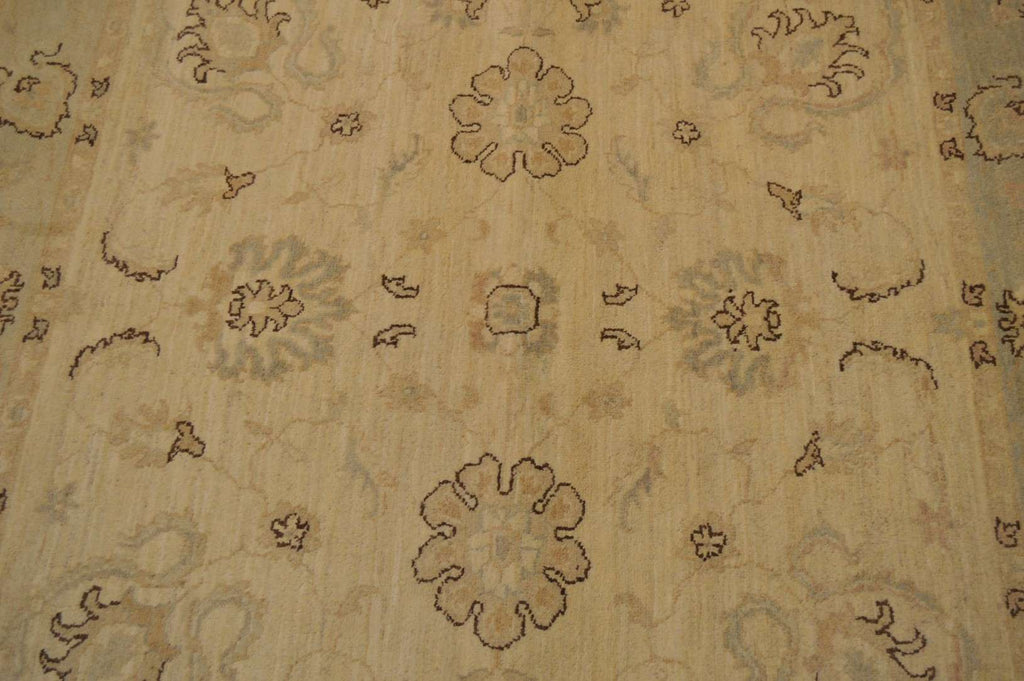5' 0" x 5' 1" Pakistan Peshawar Square Rug image 5