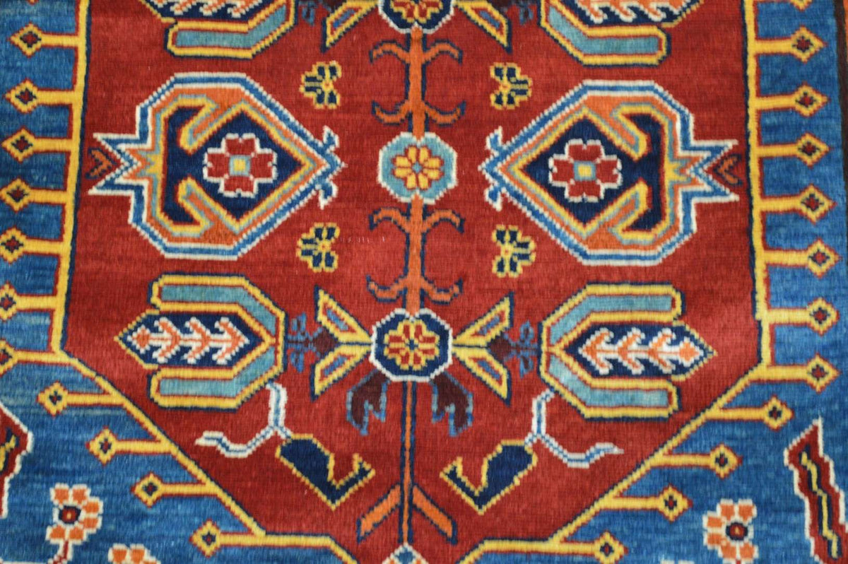 4' 2" x 6' 1" Pakistan Shirvan Rug image 6