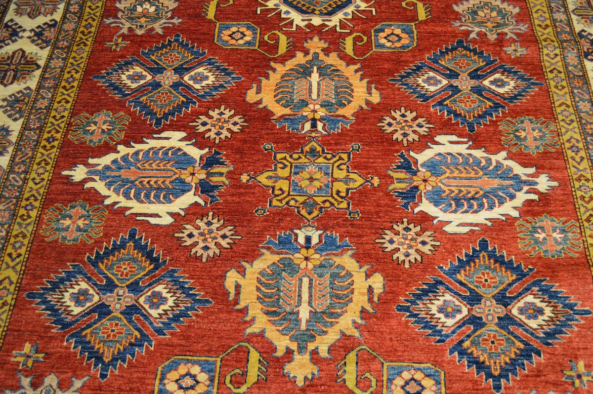 8' 0" x 10' 0" Pakistan Kazak Rug image 5