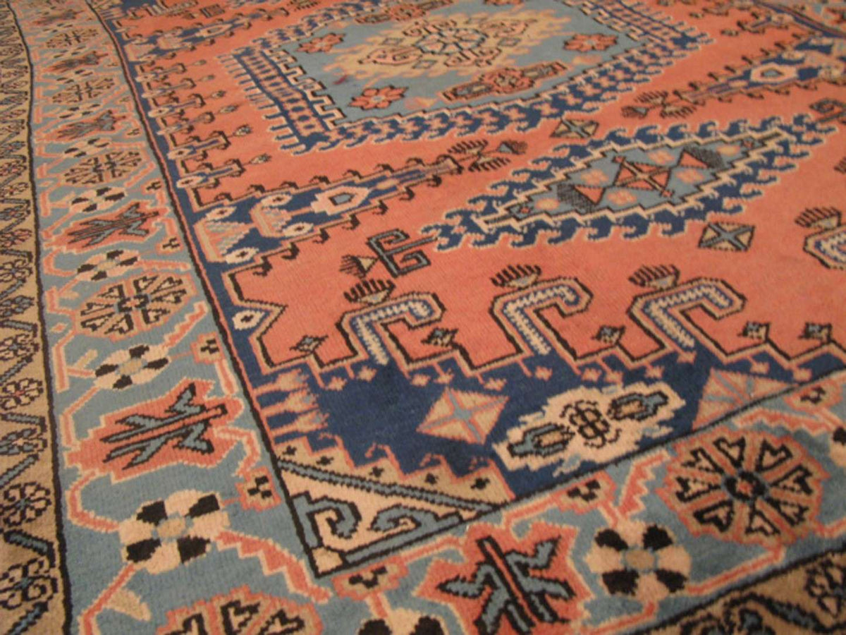 4' 1" x 7' 3" Persian Vis Rug image 2