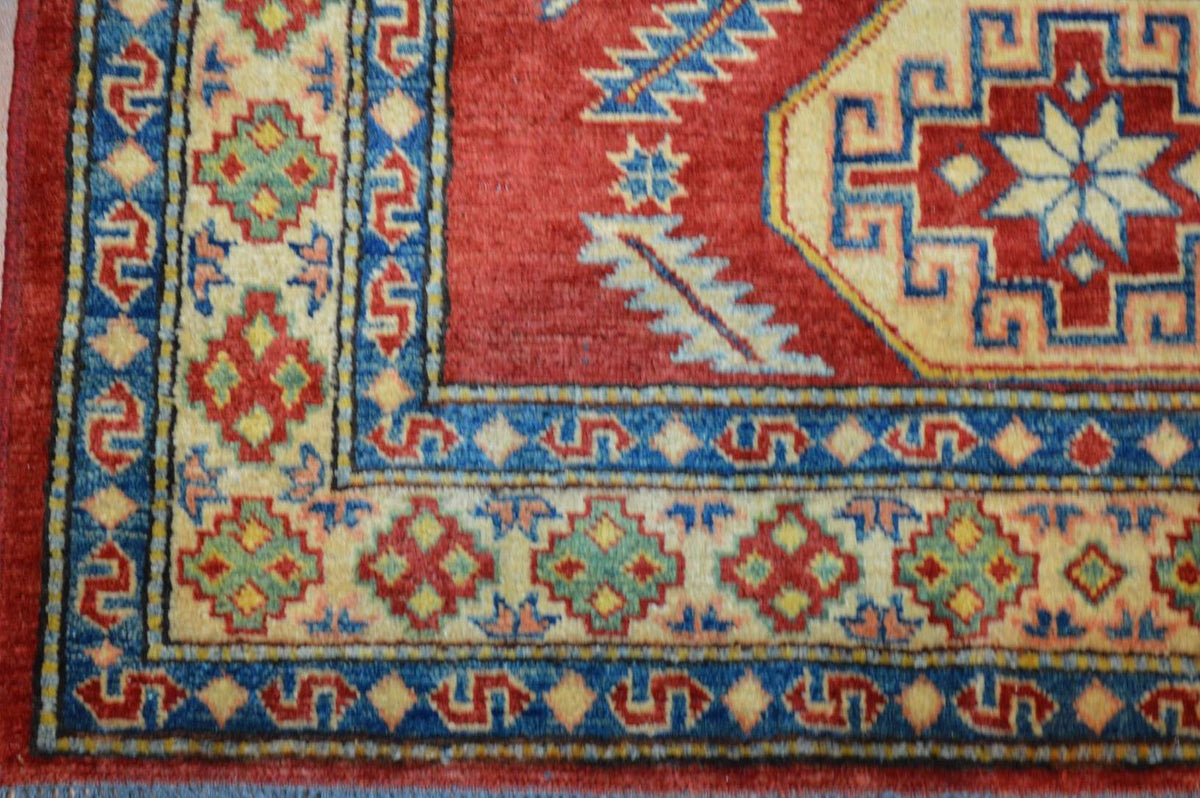 3' 7" x 5' 1" Pakistan Kazak Rug image 7