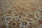 8' 1" x 10' 1" India Agra Rug image 6