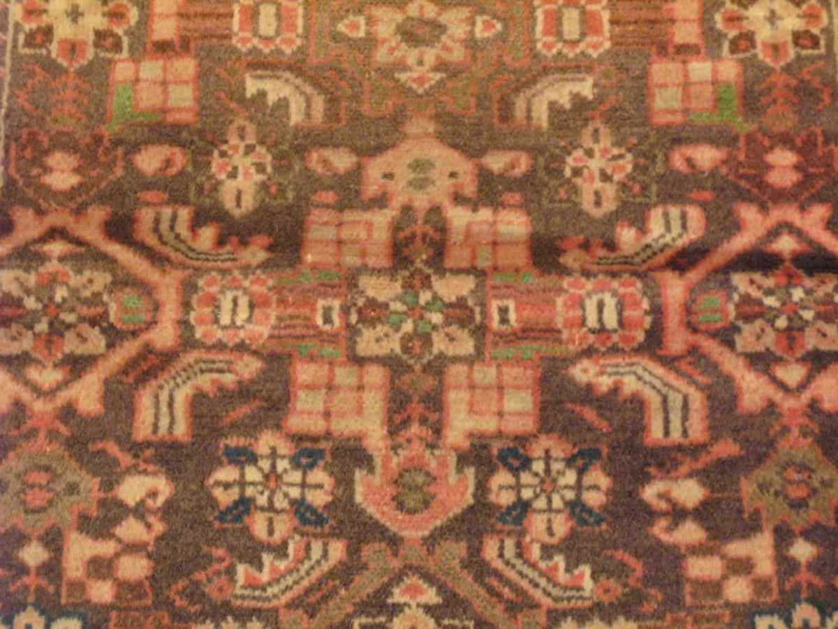 2' 6" x 6' 9" Persian Lilihan Runner image 10