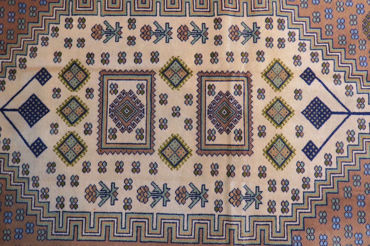 4' 2" x 5' 2" Persian Turkeman Rug image 2