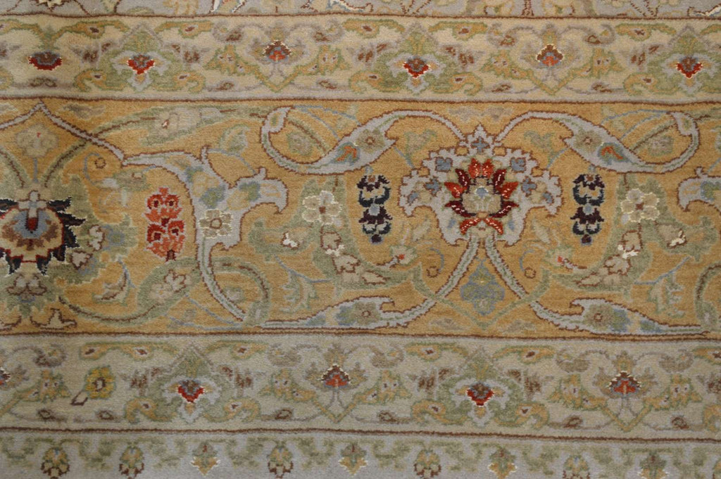 9' 0" x 11' 9" India Agra Rug image 3