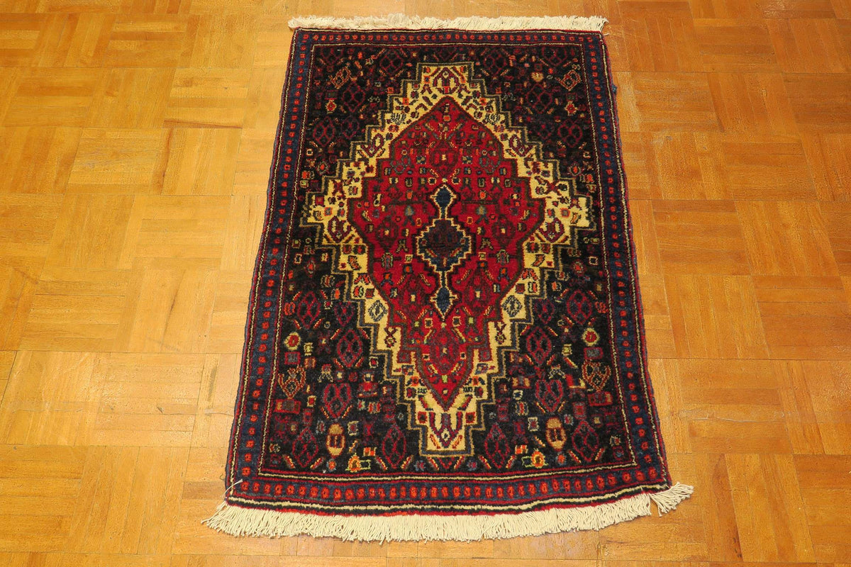 2' 2" x 3' 2" Persian Sanandaj Rug image 2