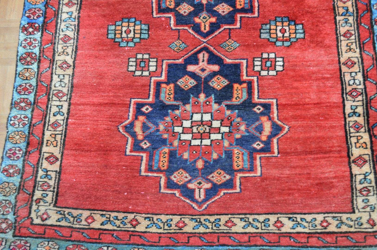 3' 7" x 8' 0" Persian Meshkin Rug image 5