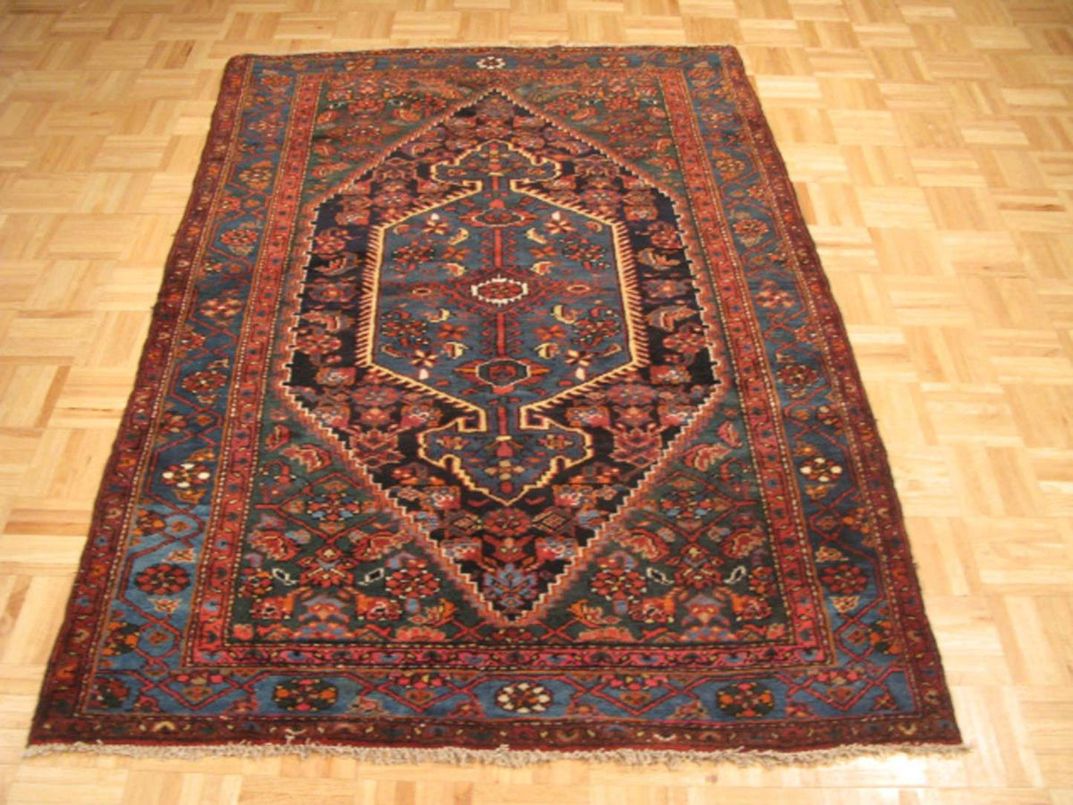 4' 3" x 6' 2" Persian Zanjan Rug image 1