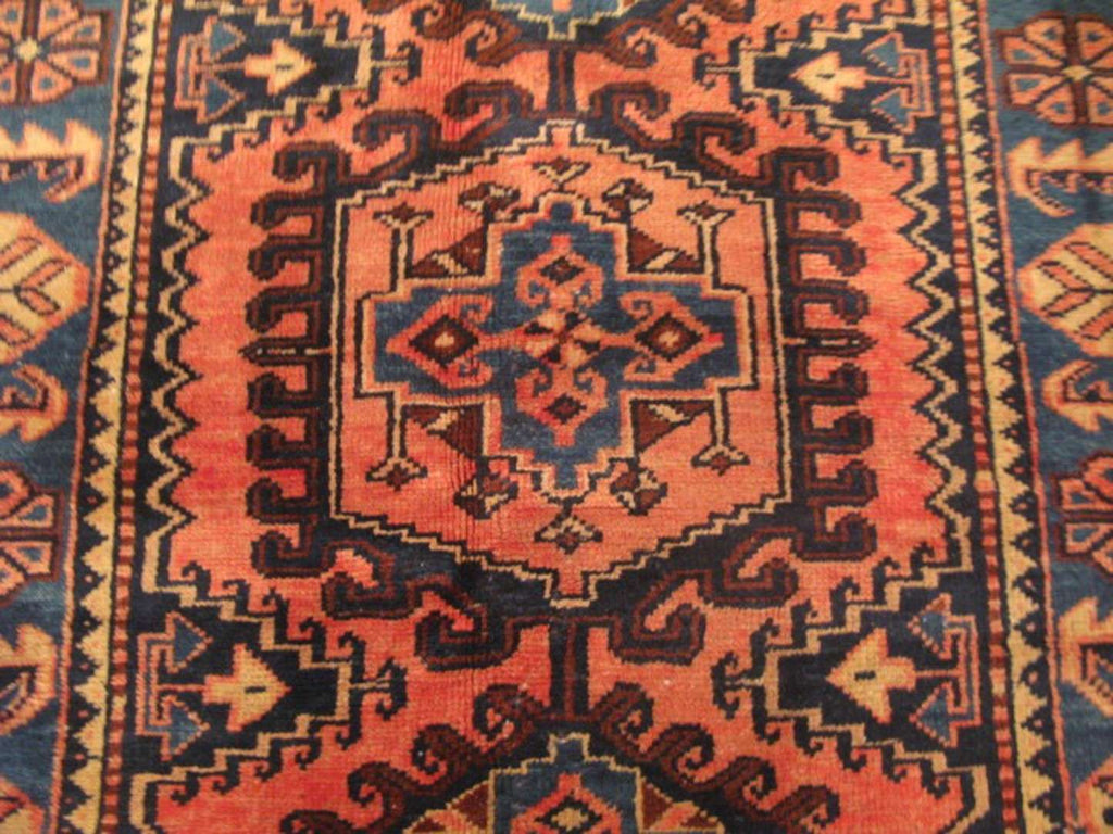 3' 4" x 5' 0" Persian Vis Rug image 3
