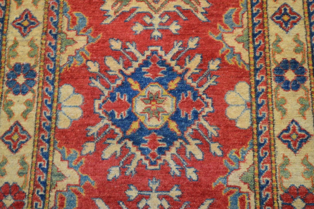 2' 7" x 10' 7" Pakistan Kazak Runner image 9