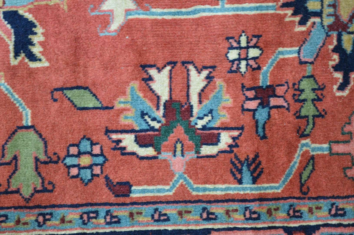 5' 9" x 9' 0" India Heriz Rug image 7