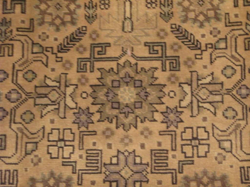 9' 1" x 12' 9" Persian Tabriz Rug image 5