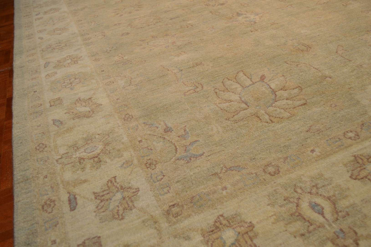 6' 0" x 8' 9" Pakistan Peshawar Rug image 5