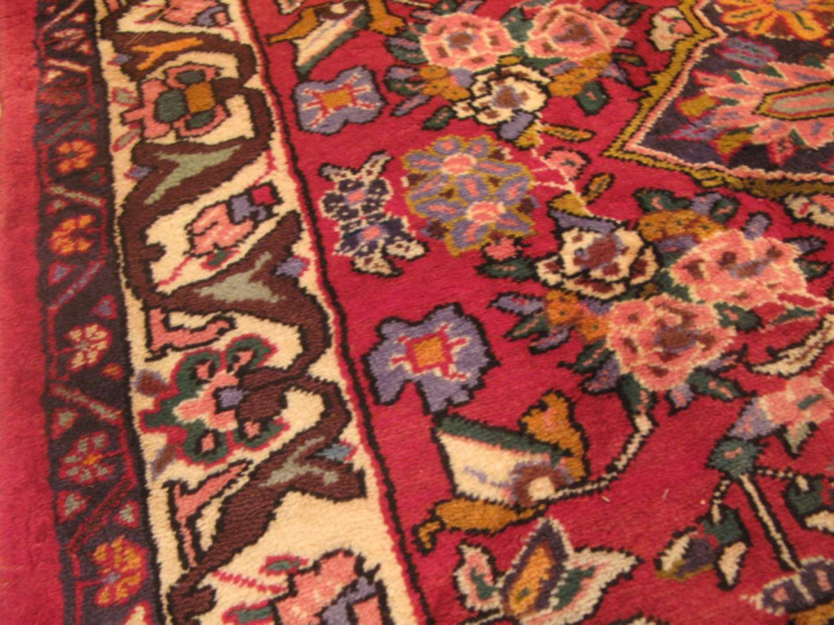 5' 1" x 9' 9" Persian Lilihan Rug image 5