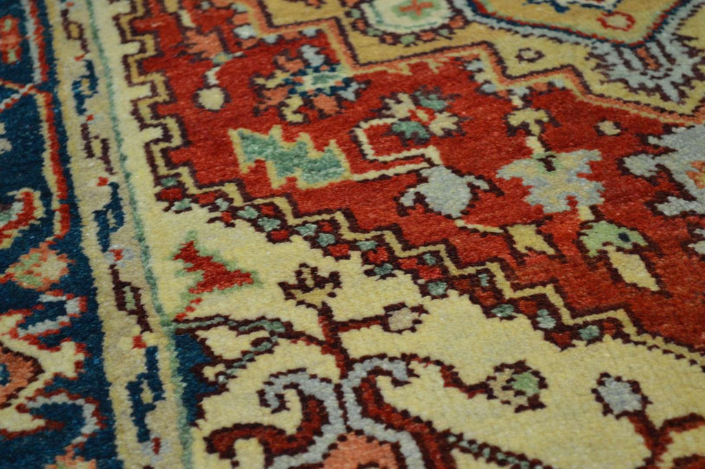 3' 0" x 4' 9" India Serapi Rug image 7